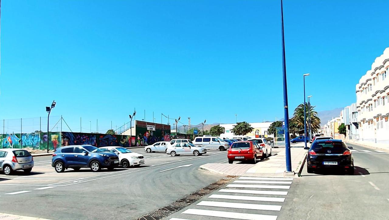 "The Red Crab Studio" By Bbhome At Gran Canaria Airport - Wifi 300 Mbps El Burrero Екстер'єр фото